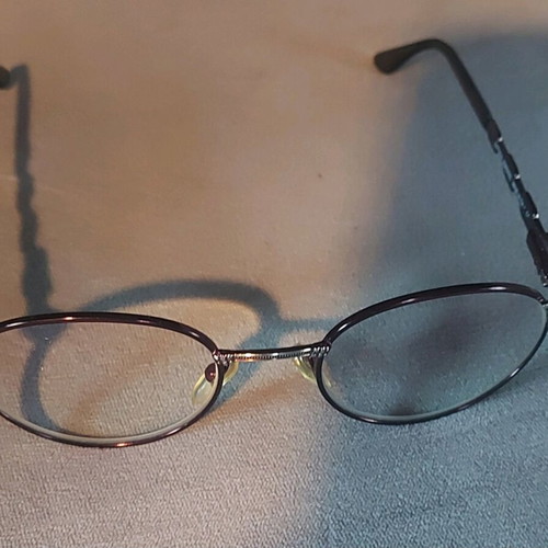 Metal stable eyeglass frame like new, gray