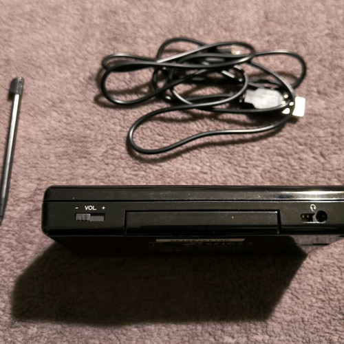 Nintendo DS Lite σαν καινούργιο με παιχνίδια