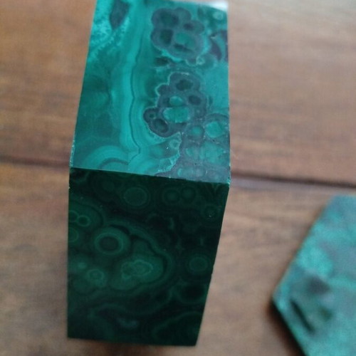 Box made of natural malachite like new