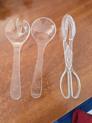 Salad spoons used, set of 3, plastic