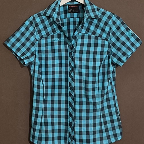 Mammut Shirt women's small like new, black and turquoise