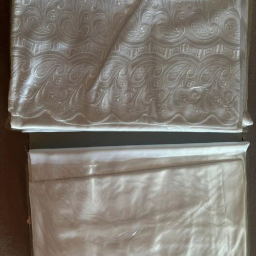 Queen Size Satin Sheet Set new, white