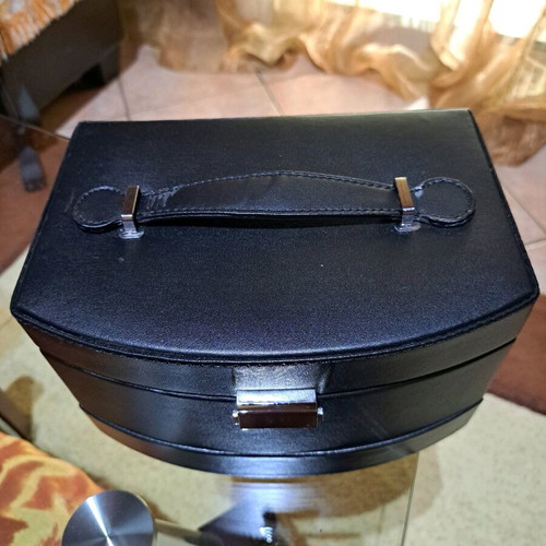 Evie Mai makeup set case new