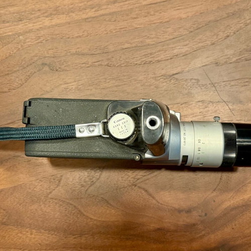Vintage camera Canon Motor Zoom 8 EEE used, antique collectible model 1962