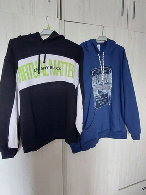 Men's hoodies like new, size M-L, black and blue, set of 2