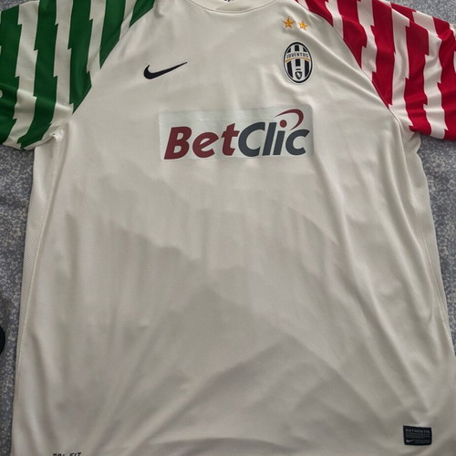 Juventus goalkeeper jersey like new, authentic
