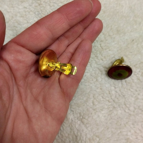 Clip-on earrings new