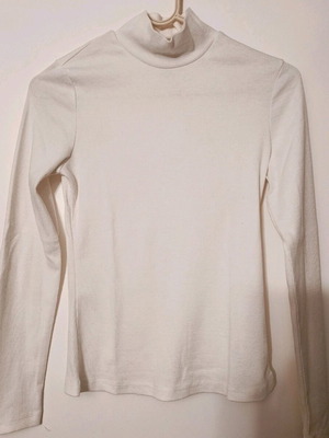 Shein cream-white turtleneck blouse like new