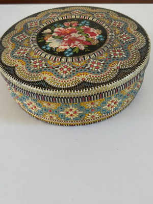 Metal box used, vintage collectible, 19 cm