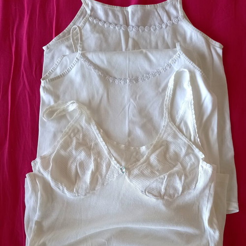 Cotton camisoles pack of 3 used, medium, white with floral details