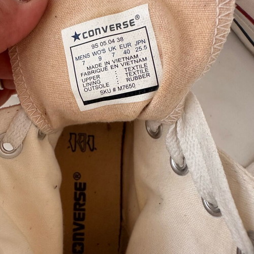Converse All Star white canvas bootie like new, size 40