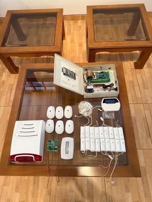 Artec 1st Generation Alarm System used with Wireless Contacts and Radar