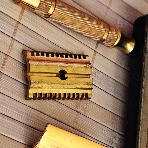 Gillette New Bostonian Long Comb DE Vintage Razor used, circa 1930