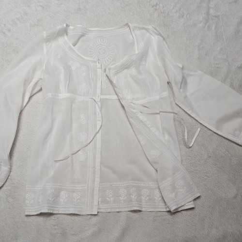 White summer shirt size M like new