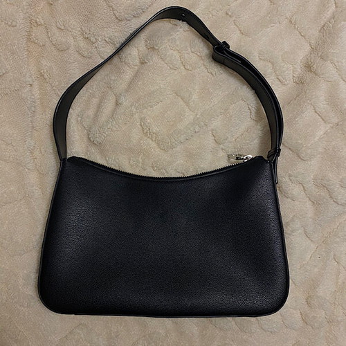 Karl Lagerfeld shoulder bag black like new