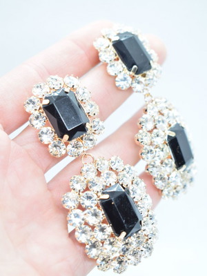Silver earrings with black stone new