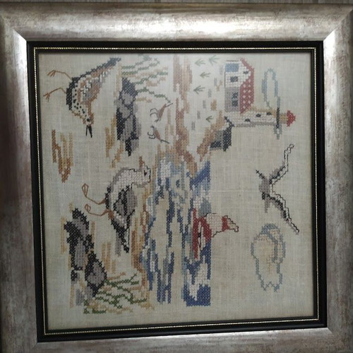 Set of 4 embroidered frames with the 4 seasons in wooden frame like new