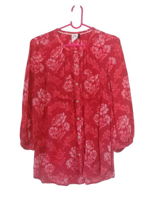 Anthropologie shirt used, XS-Small, red with floral pattern