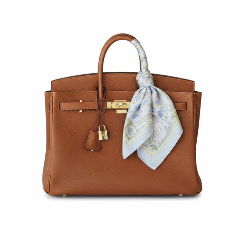 Hermès Paris Les Amoureux De Paris Gavroche silk scarf 45cm, multicolor