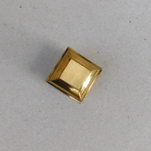 Bronze knobs 3x3 cm, height 2.7 cm