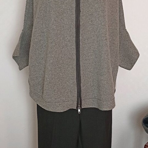 Benetton pants black size M like new