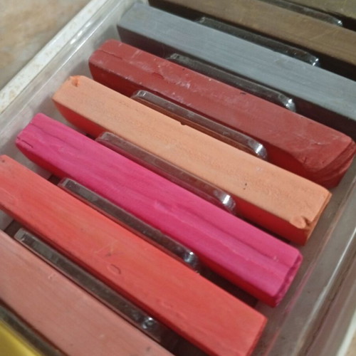Dry Pastels set like new, mostly unused