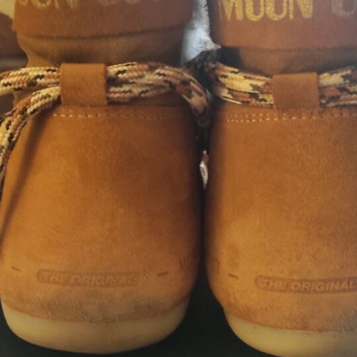 Moon Boot boots used, suede with shearling lining, size 39
