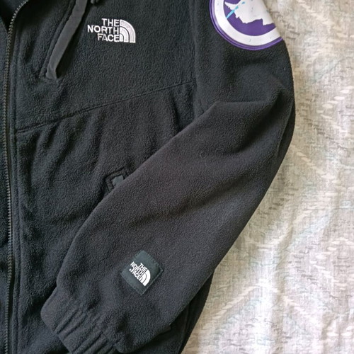 The North Face x Supreme Expedition jacket used, size M, black