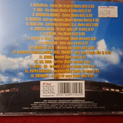 Hot Box 16 CD like new, pop