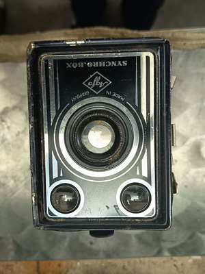 AGFA Syncro Box camera used