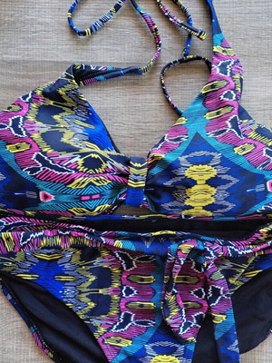 Bikini multicolor, like new, size M