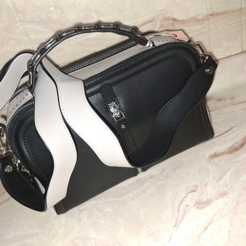 Shoulder bag black and white new
