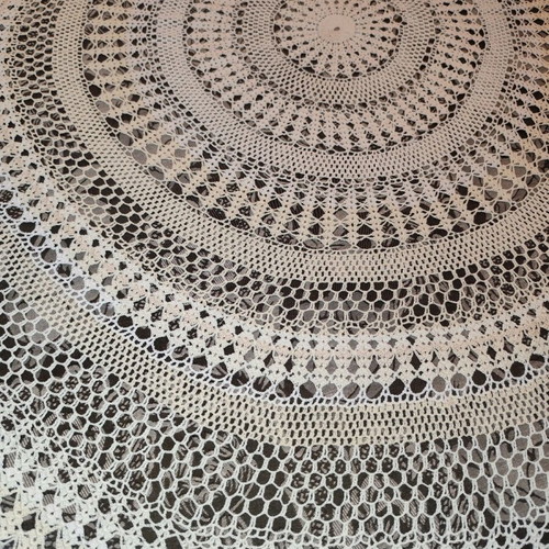 Rotonda-kare tablecloth beige handmade with two-tone design