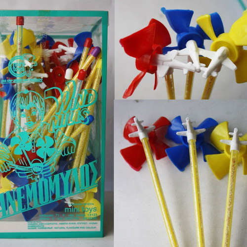 Windmill Toy Airplane with Candy new, pack of 3 pieces