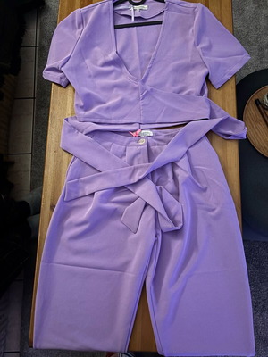 Klelia Andrali lilac set new, Medium, pants and crop top