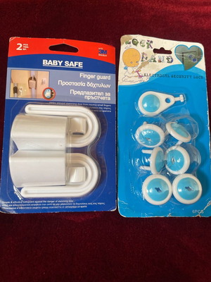 Baby home protectors set of 2 and 6 socket covers new