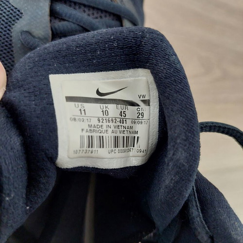 Nike Air Versitile II basketball shoes size 45, blue