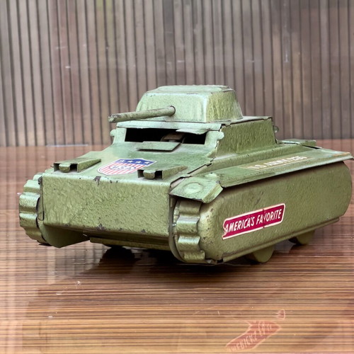 Vintage USA Tin Toy Wind up Military Tank like new "America's favorite U.S Army 335"