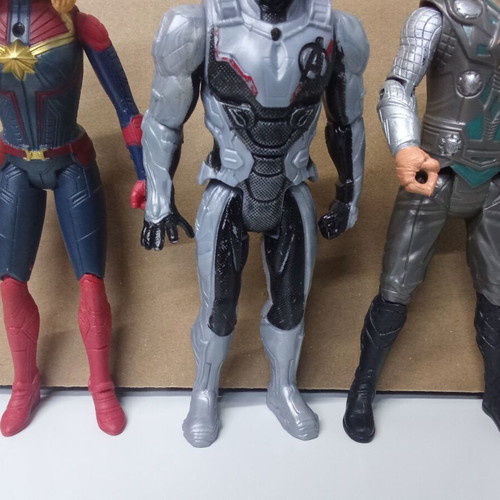 Avengers action figure set, Captain Marvel, Captain America, Thor, 15cm