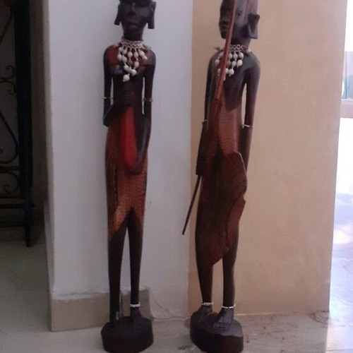 African woodcarving statues pair like new