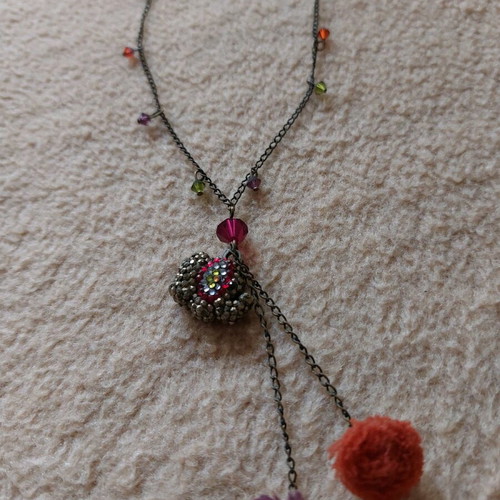 Vintage lucky necklace like new with elephant and colorful crystals