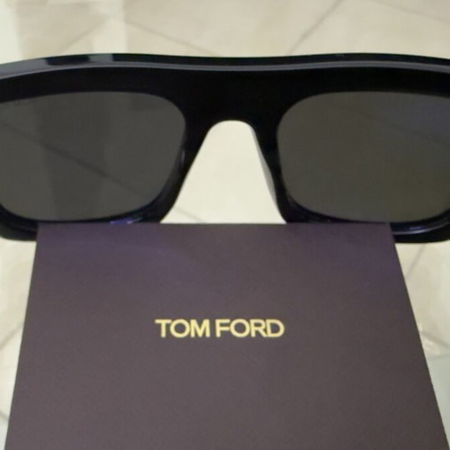 Tom Ford Fausto TF711 01A sunglasses, black