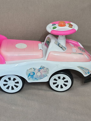 Toy car for 18+ months used, color faded by sun