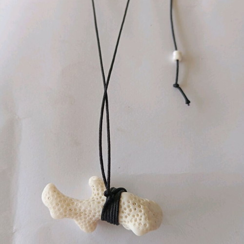 Handmade necklaces like new, set of 3, with shells and coral