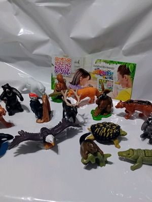 Kinder Surprise Natoons complete set new