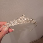 Tiara silver tone bridal with crystal leaf design