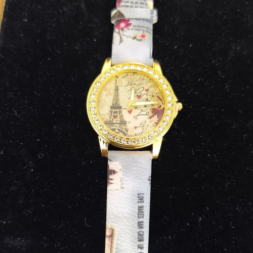 Paris Eiffel Tower Women's Watch with Rhinestones New