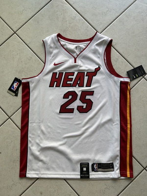 Φανέλα Kendrick Nunn Miami Heat Nike Swingman καινούργια, μέγεθος XL