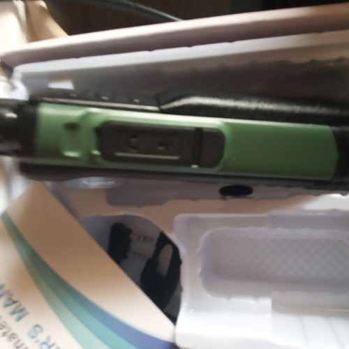 Baofeng UV32 GPS new VHF/UHF with case and charging dock