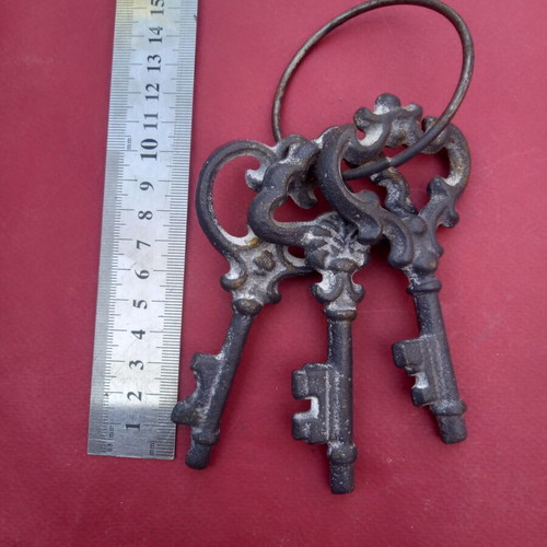 Cast iron keys